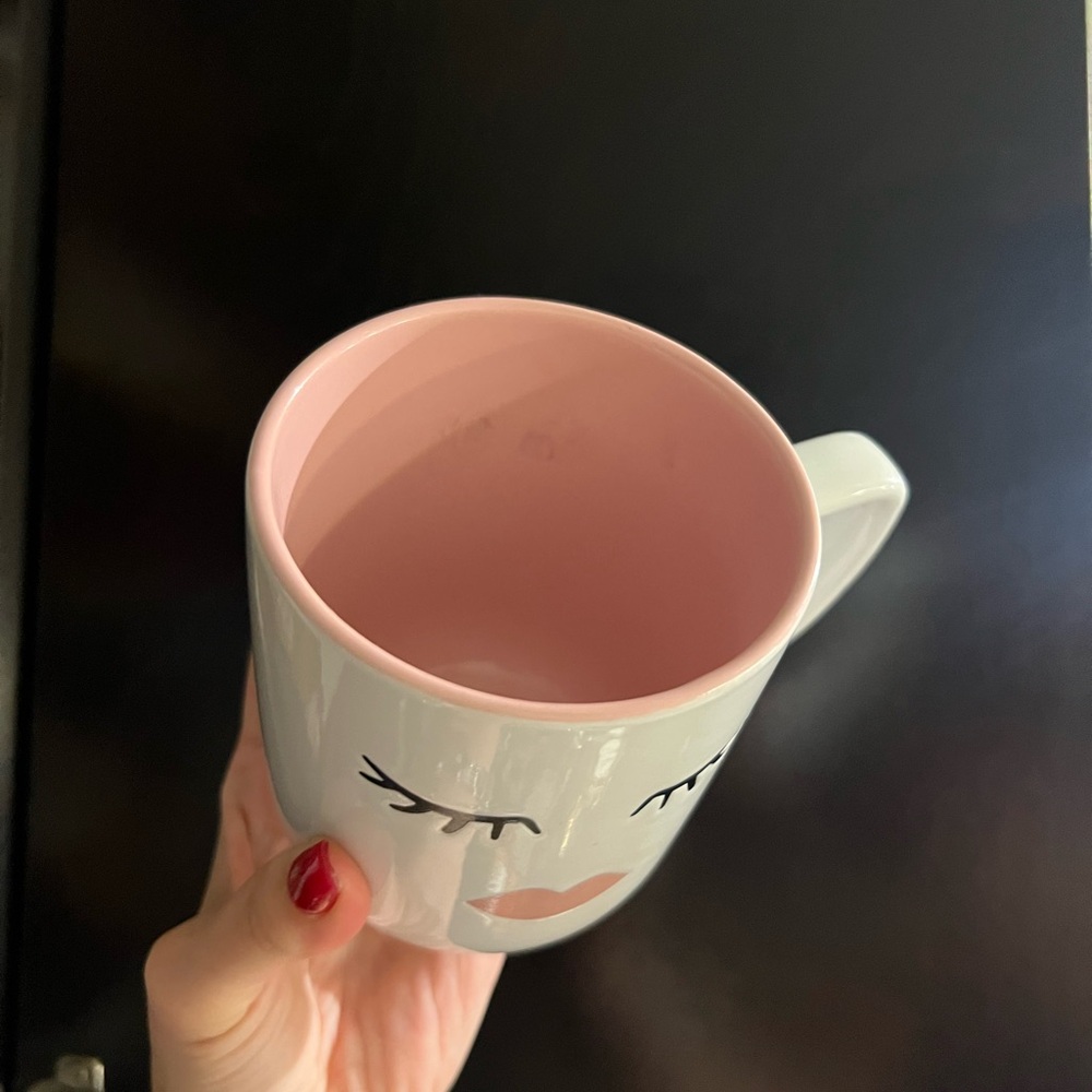 Lashes Cute Girly Mug - Picture 2 of 2